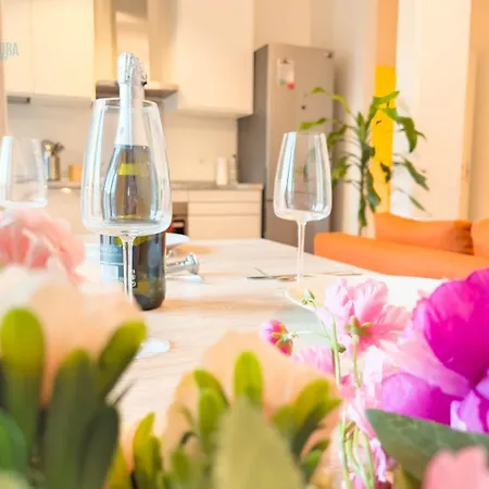 Apartamento Cappello 9 Tirabora Short Rent Trieste Exterior foto