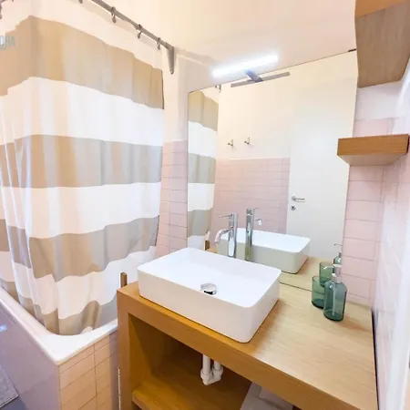 Apartamento Cappello 9 Tirabora Short Rent Trieste Exterior foto