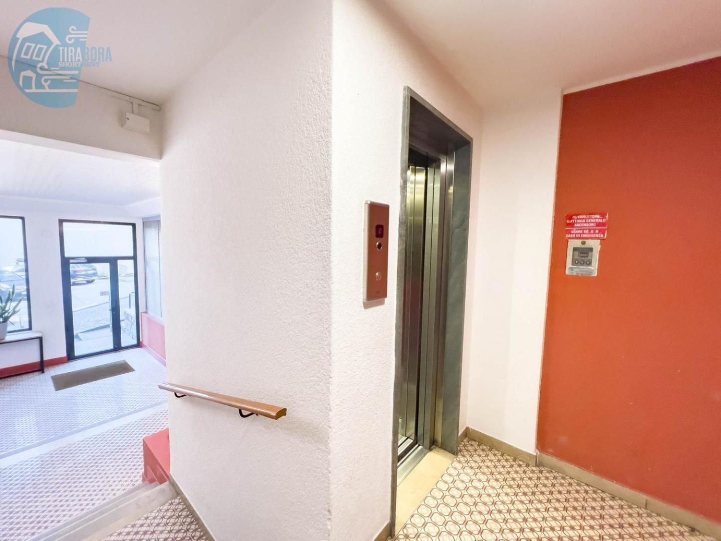 Cappello 9 Tirabora Short Rent * Trieste